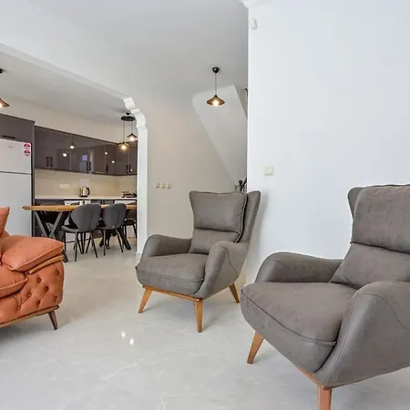 Lunessa-villa With Children's Pool For 8 People In Oludeniz * 费特希耶