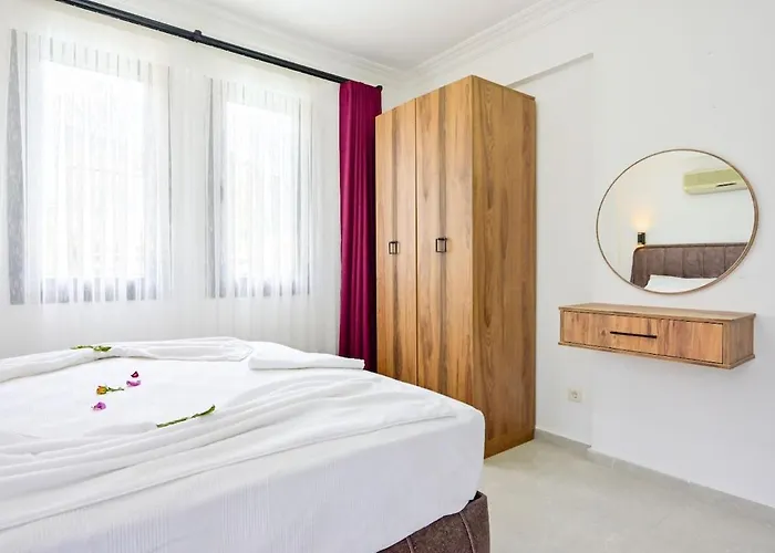 Lunessa-villa With Children's Pool For 8 People In Oludeniz Дом отдыха Фетхие