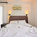 Lunessa-villa With Children's Pool For 8 People In Oludeniz *