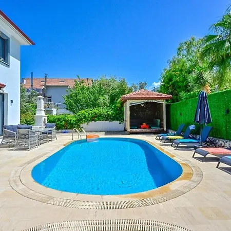 Lunessa-villa With Children's Pool For 8 People In Oludeniz 펜션 페티예