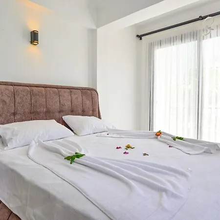 펜션 Lunessa-villa With Children's Pool For 8 People In Oludeniz 페티예