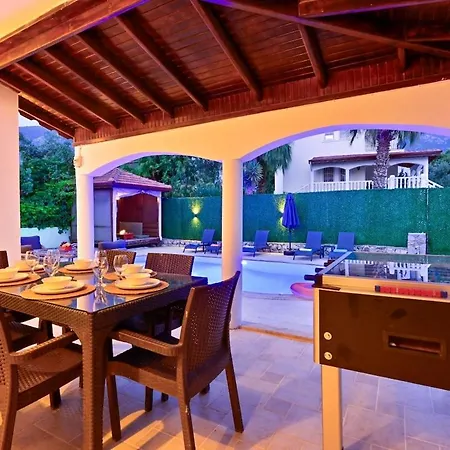 Lunessa-villa With Children's Pool For 8 People In Oludeniz 펜션 *