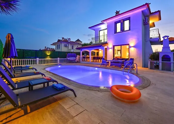 Case de vacanță Lunessa-villa With Children's Pool For 8 People In Oludeniz *